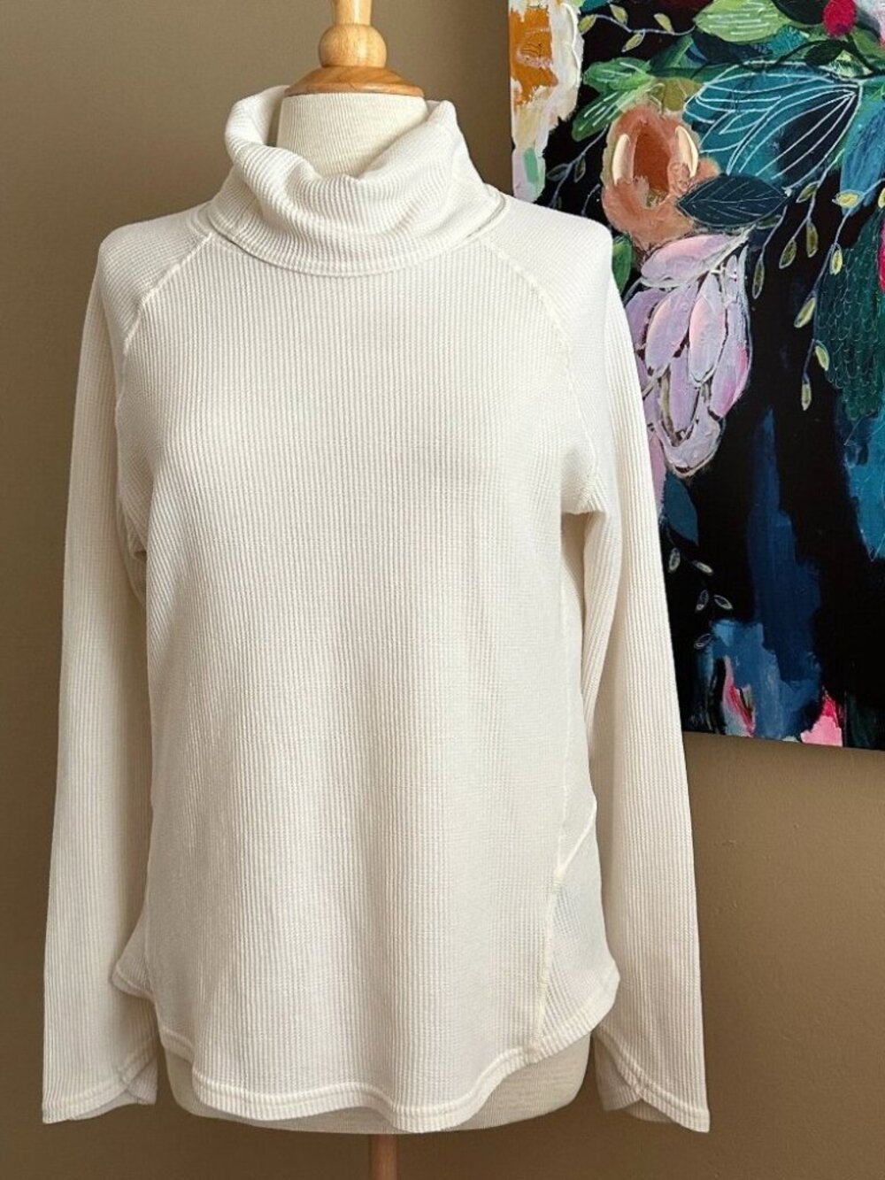 KUHL 22F Cream Waffle Knit Cowl Neck Pullover Tunic Top Pockets Outdoor